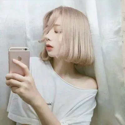 水畔 海报